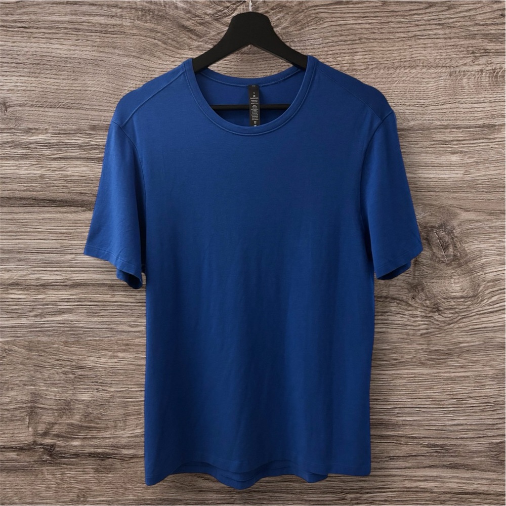Lululemon 5 Year Basic T  (S)